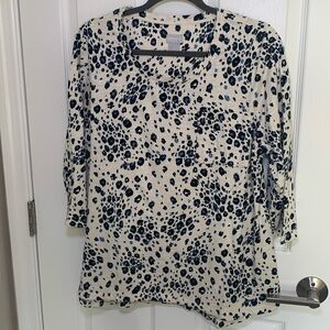 Chicos blue leopard print top size large